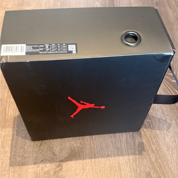 DISCONTINUED NIKE JORDAN Cowhide Mules - - Picture 7 of 7